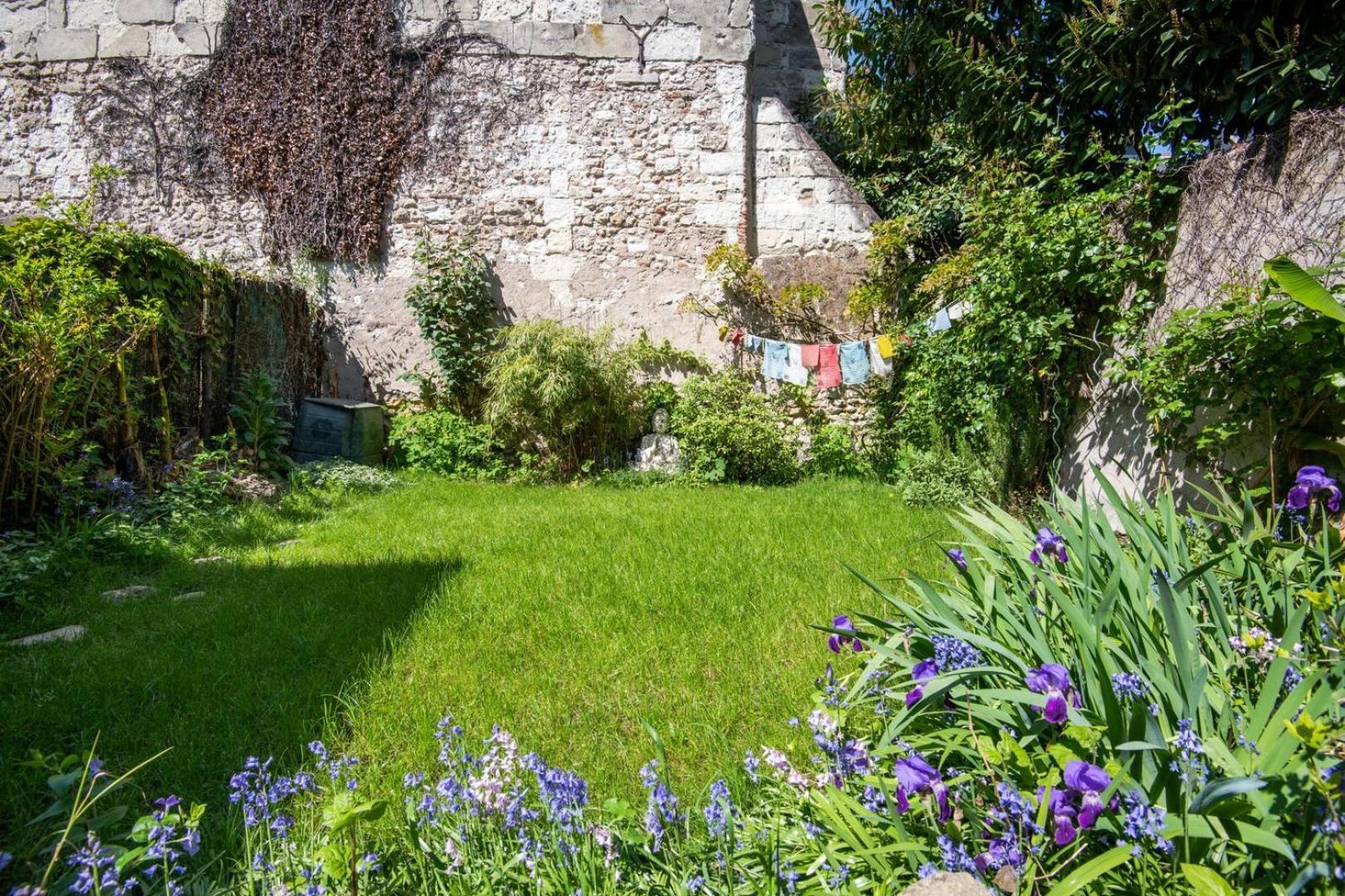 In The Heart Of Silence - Nice House Tours Exterior foto